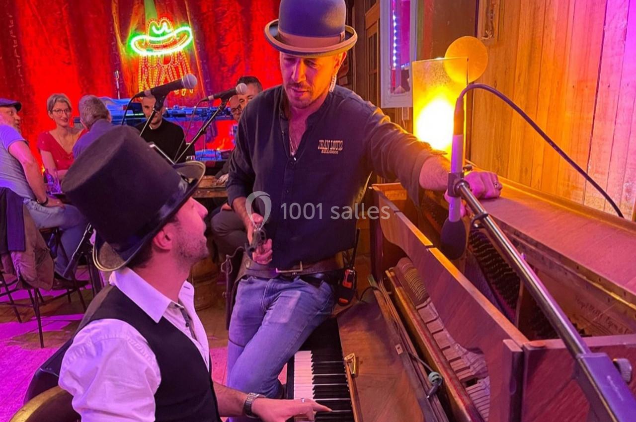 Jean Louis le Saloon - galerie - photo 15