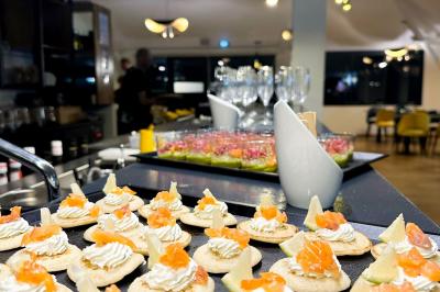 Miniature Buffet restaurant Salle de sport