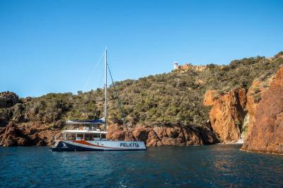 Catamaran FELICITA