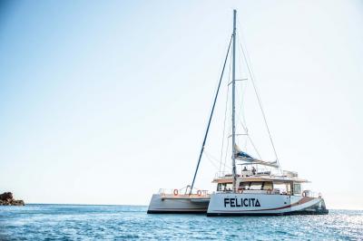 Catamaran FELICITA