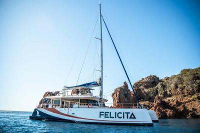 Catamaran FELICITA