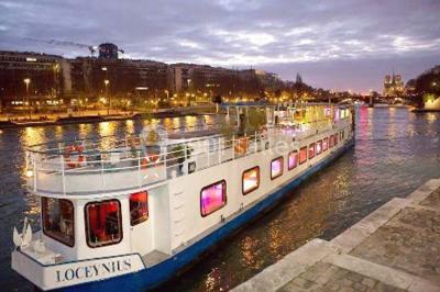 Les Péniches de Paris