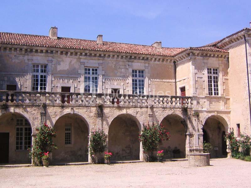 Château De Poudenas - galerie - photo 2