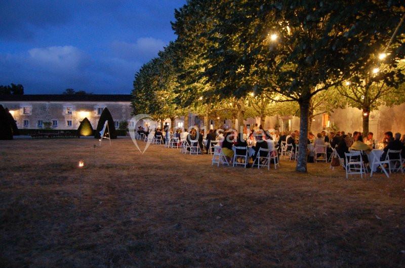 Location salle Saint-Porchaire (Charente-Maritime) - Château de la Roche Courbon #13 Location salle Saint-Porchaire (Charente-Maritime) - Château de la Roche Courbon #13