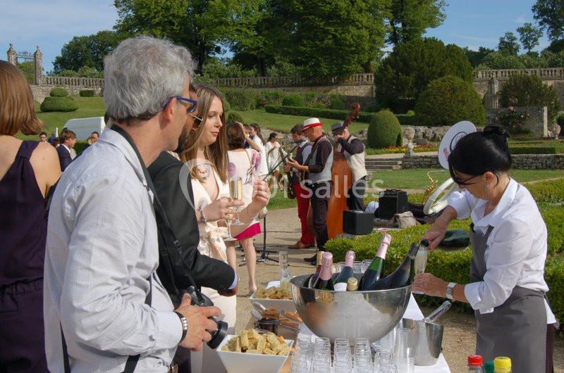 Location salle Saint-Porchaire (Charente-Maritime) - Château de la Roche Courbon #8 Location salle Saint-Porchaire (Charente-Maritime) - Château de la Roche Courbon #8