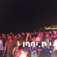 Affiche colorée annonçant le 50e anniversaire du Rachdingue avec une liste d'artistes et la date du 28 juillet.