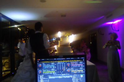 Affiche colorée annonçant le 50e anniversaire du Rachdingue avec une liste d'artistes et la date du 28 juillet.