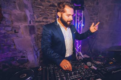 Miniature DJ Orsonnette (Puy-de-Dôme) - Maxal DJ #8 DJ Orsonnette (Puy-de-Dôme) - Maxal DJ #15