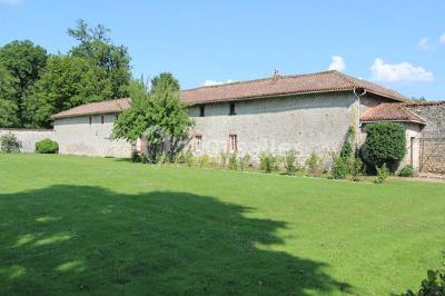 Location salle Veyrac (Haute-Vienne) - Château De La Cosse #16