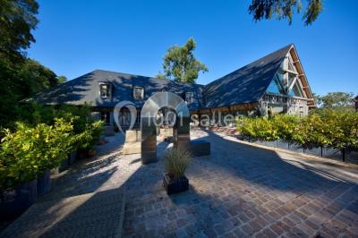 Hôtel De La Licorne - photo 1