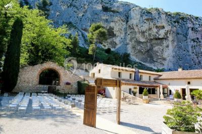 Le Domaine du Rocher - photo 2