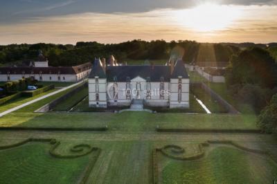 Les Granges du Château de Reveillon - photo 2