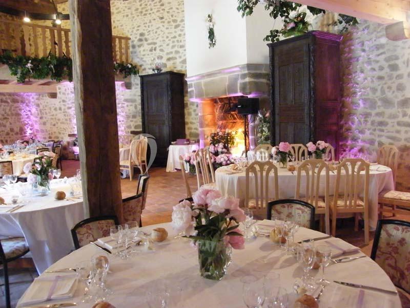 Location salle Saint-Dier-d'Auvergne (Puy-de-Dôme) - Château Des Martinanches #11