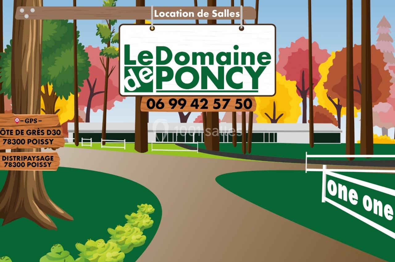 Illustration d'une allée bordée d'arbres menant à un bâtiment, avec des panneaux indiquant ’Le Domaine de Poncy’.