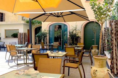Hôtel Pozzo Di Borgo - photo 3