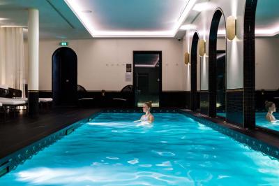 Best Western Plus Crystal Hôtel Bar & Spa - photo 2