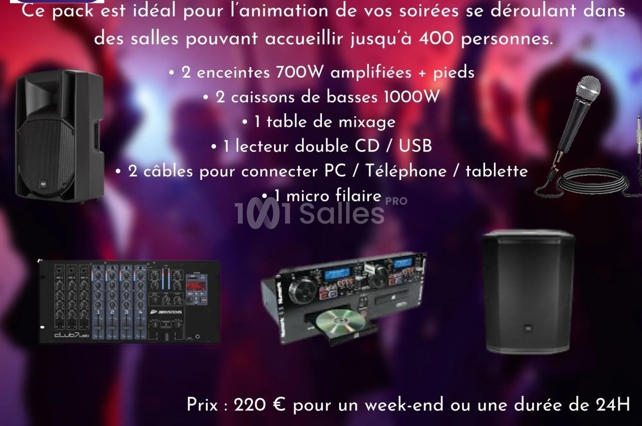 Image présentant un pack de location de matériel audio comprenant enceintes, caissons, table de mixage et micro.