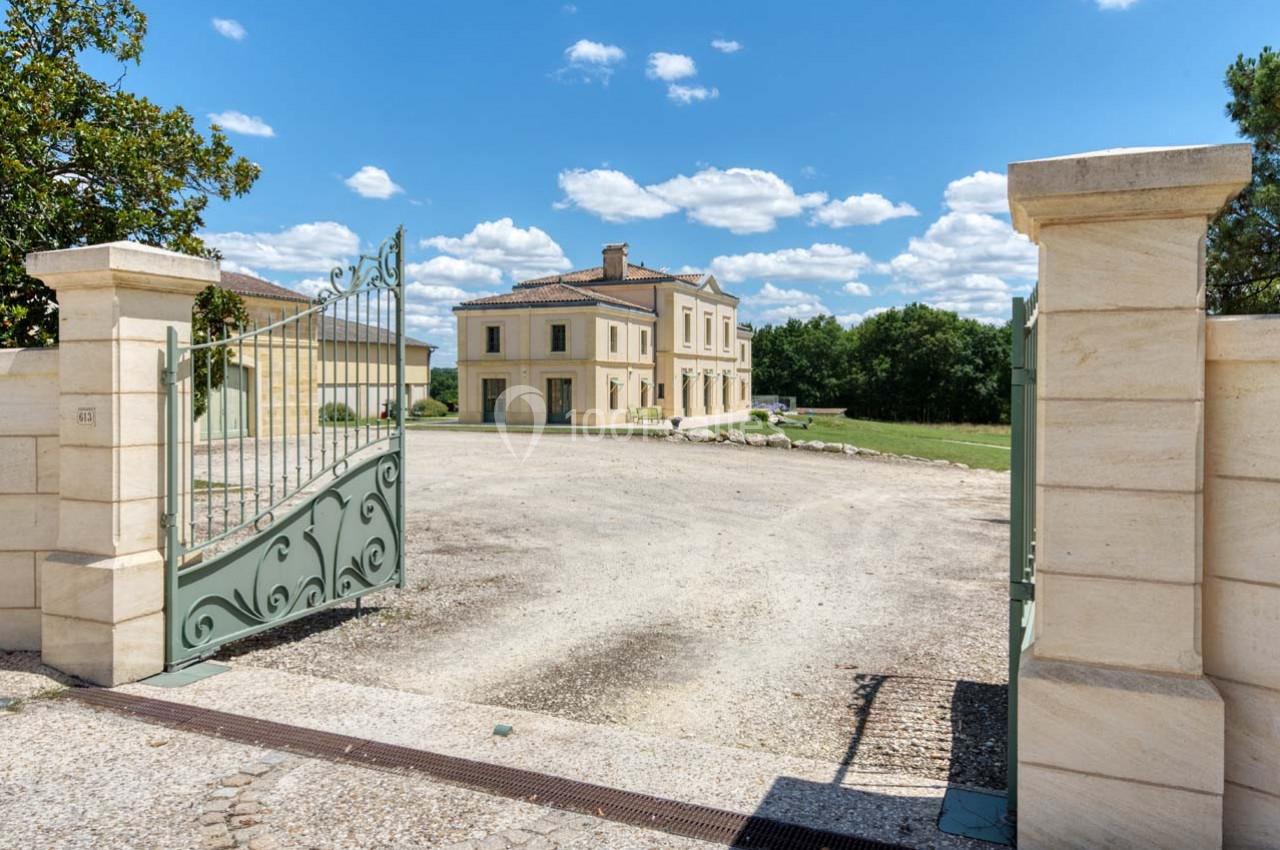 Location salle Petit-Palais-et-Cornemps (Gironde) - Château la Poste #4