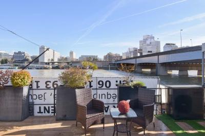 Miniature Location salle Sèvres (Hauts-de-Seine) - Péniche Barbara #7 Location salle Sèvres (Hauts-de-Seine) - Péniche Barbara #13