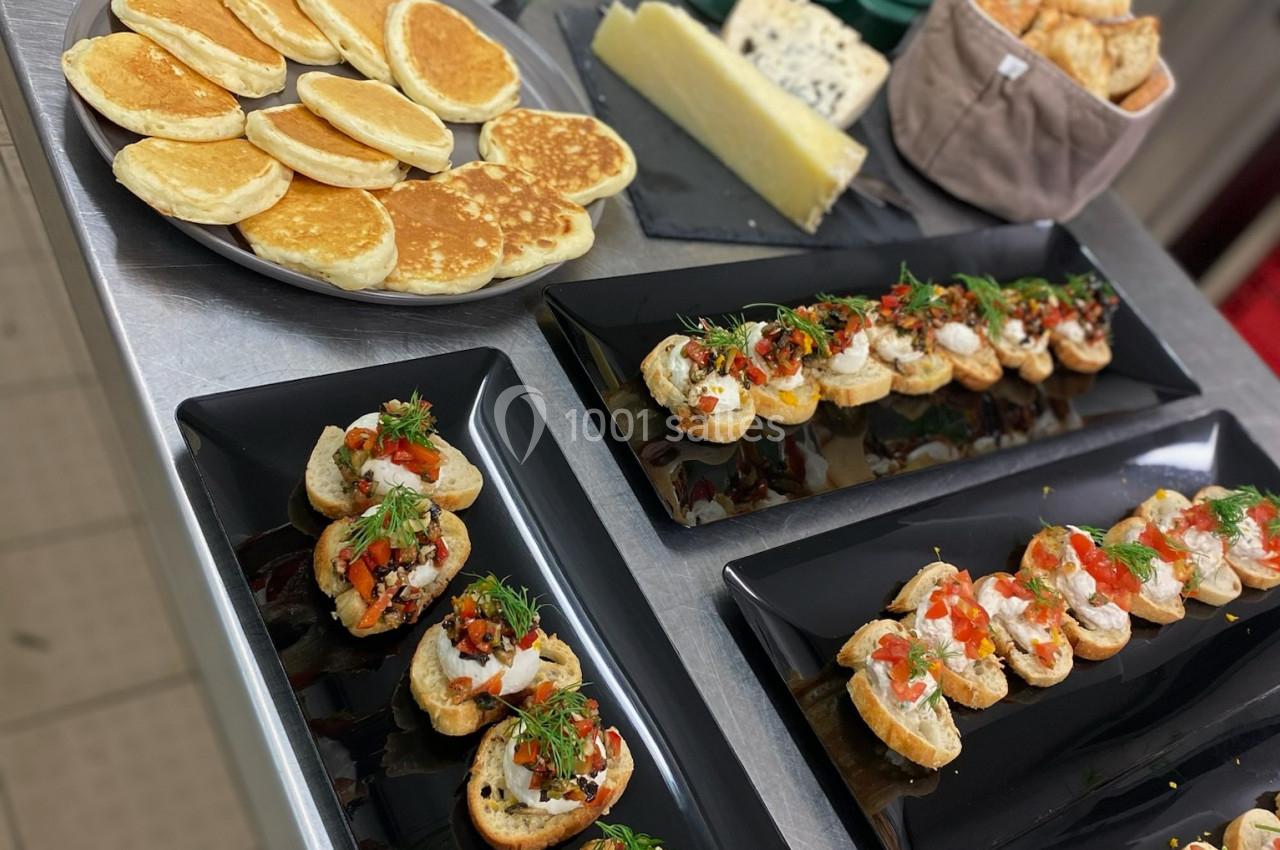 Room Service Bures Morainvilliers  - galerie - photo 2