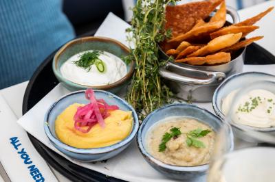 Miniature Location salle Saint-Ouen (Seine-Saint-Denis) - Yaya Saint Ouen #11 Location salle Saint-Ouen (Seine-Saint-Denis) - Yaya Saint Ouen #16