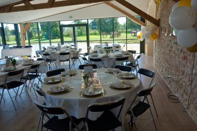 Miniature Salle de réception modulable Gîte pour 8 personnes