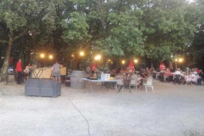 Miniature Location salle Aigaliers (Gard) - Chez la Mère Nicole la Cigalière Bonneau #13 Location salle Aigaliers (Gard) - Chez la Mère Nicole la Cigalière Bonneau #16