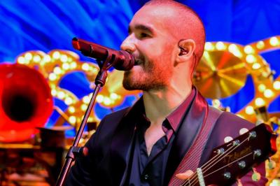 DJ Paris 9 (Paris) - This Is Guit #4