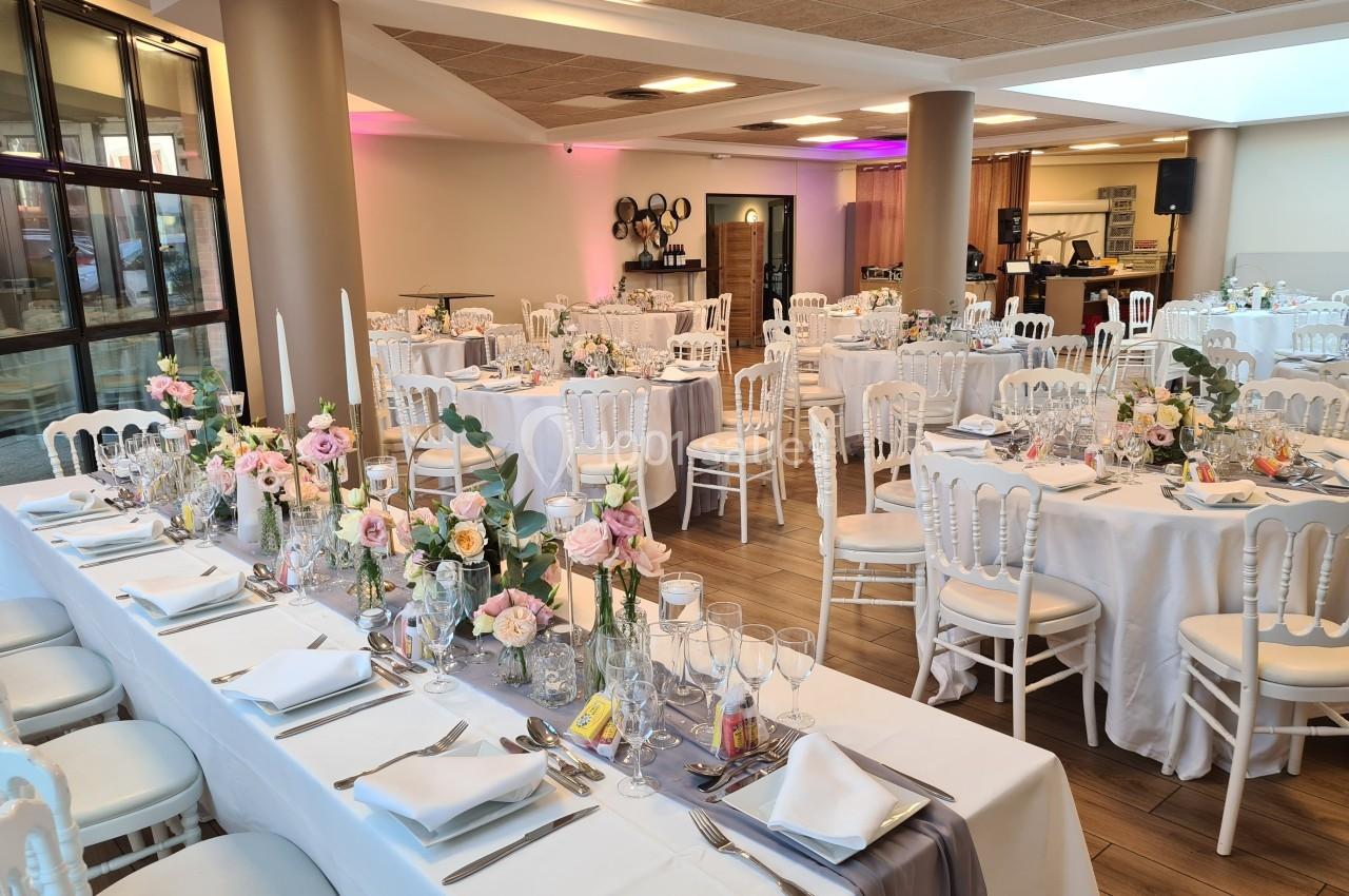 Location salle Jouy-en-Josas (Yvelines) - Le 12'15 By Gaulupeau #1