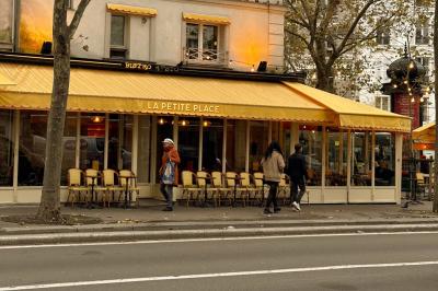 La Petite Place - photo 1