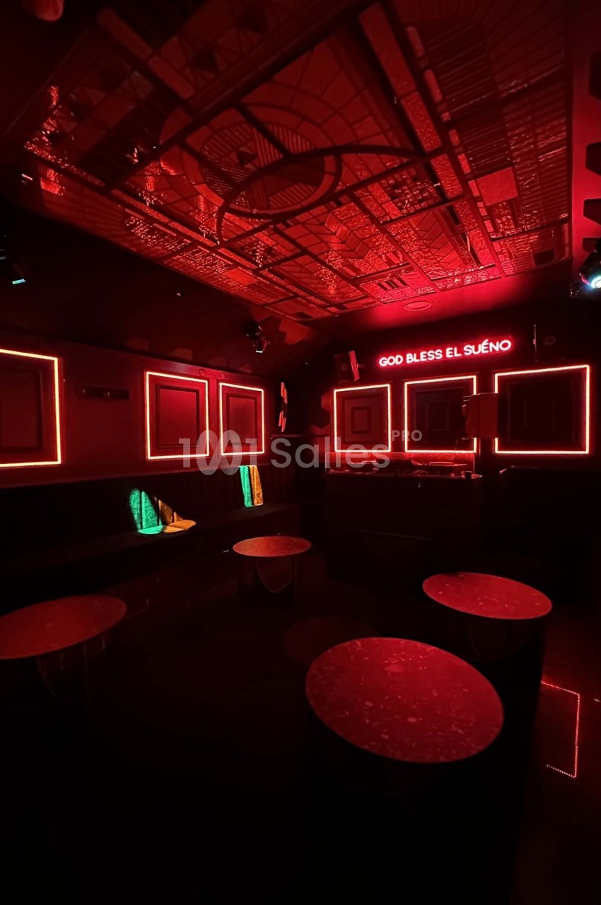 Club / Salle Dansante/ Dj