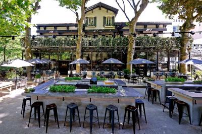 La Maison Restaurant - photo 2