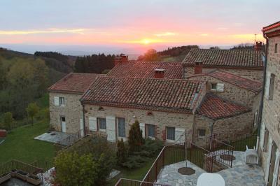 Miniature Location salle Saint-Quentin-sur-Sauxillanges (Puy-de-Dôme) - Goulapie #14 Location salle Saint-Quentin-sur-Sauxillanges (Puy-de-Dôme) - Goulapie #17
