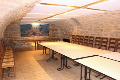 Salles de Porte des Pierres Dorées - photo 5