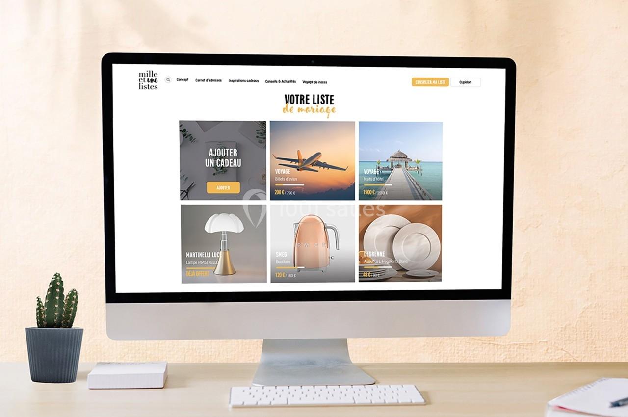 Écran d'ordinateur affichant une liste de mariage avec des images de cadeaux et leurs descriptions.