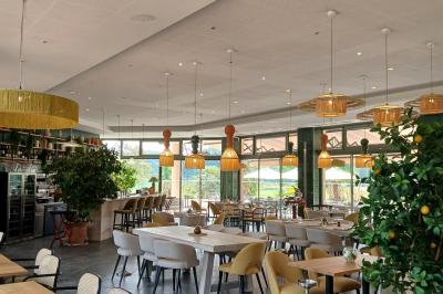 Miniature Location salle Châteauneuf-Grasse (Alpes-Maritimes) - Golf de la Grande Bastide #5 Location salle Châteauneuf-Grasse (Alpes-Maritimes) - Golf de la Grande Bastide #9