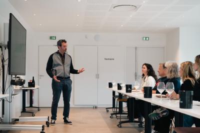 Miniature Location salle Chablis (Yonne) - Cité des Climats et Vins de Bourgogne #10 Location salle Chablis (Yonne) - Cité des Climats et Vins de Bourgogne #11