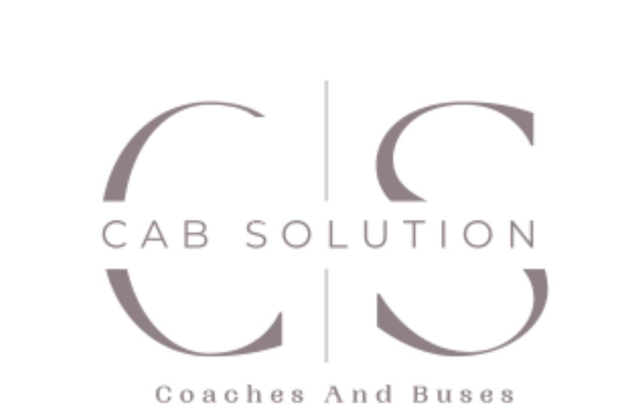 Logo de Cab Solution avec les initiales ’CS’ stylisées et le texte ’Coaches And Buses’ en dessous.