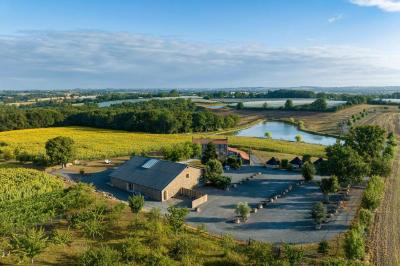 Domaine du Bois Menias Domaine du Bois Menias