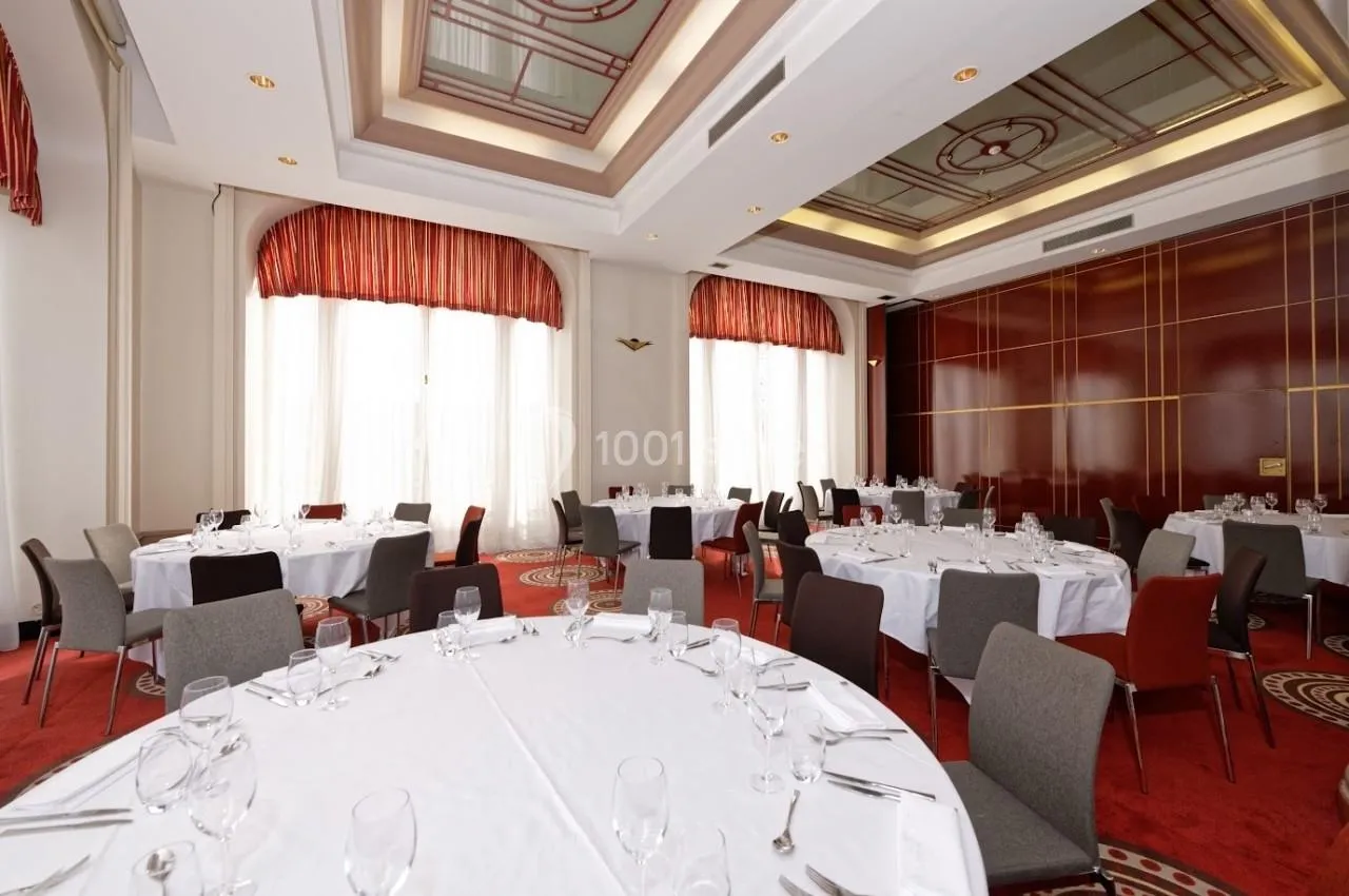 Mercure Lyon Centre Château Perrache - location salle de séminaire avec activités