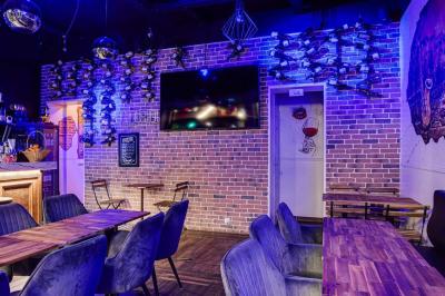 Lobo Bar Paris  - photo 2