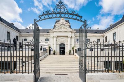 Best Western Premier Hôtel de la Cité Royale - photo 2