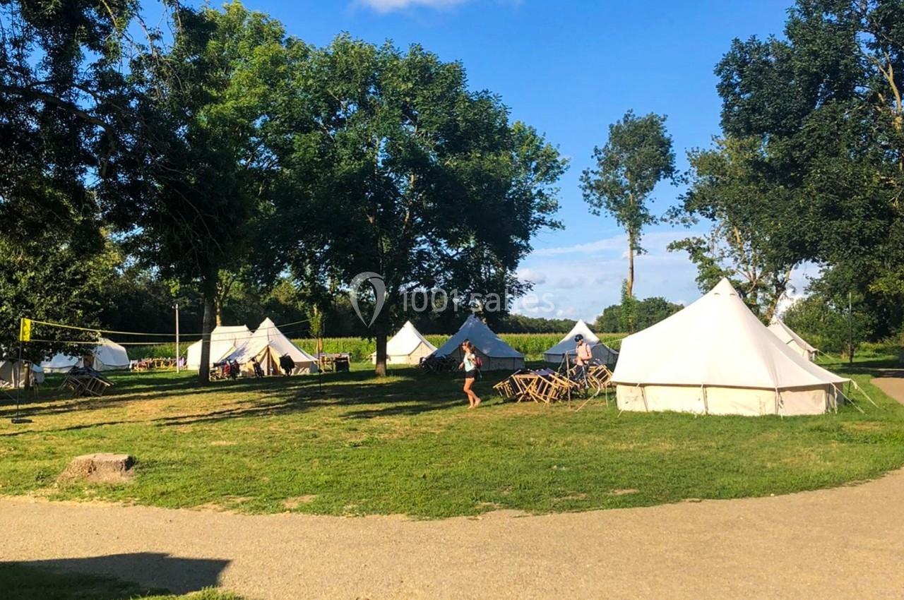 Location salle Sainte-Gemmes-sur-Loire (Maine-et-Loire) - Lodg’ing Nature Camp Anjou  #1