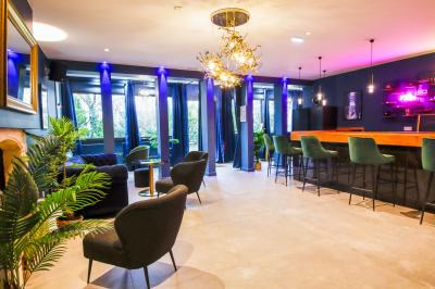 Salon Sarales - photo 1