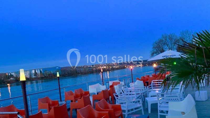 Vue nuit terrasse