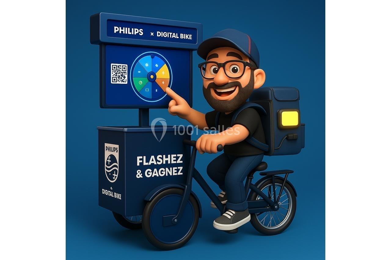 Un livreur à vélo pointe un écran interactif avec un QR code et une roue colorée, sur fond bleu.