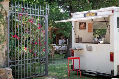 Miniature Location salle Lambesc (Bouches-du-Rhône) - Château de Valmousse #19 Location salle Lambesc (Bouches-du-Rhône) - Château de Valmousse #61