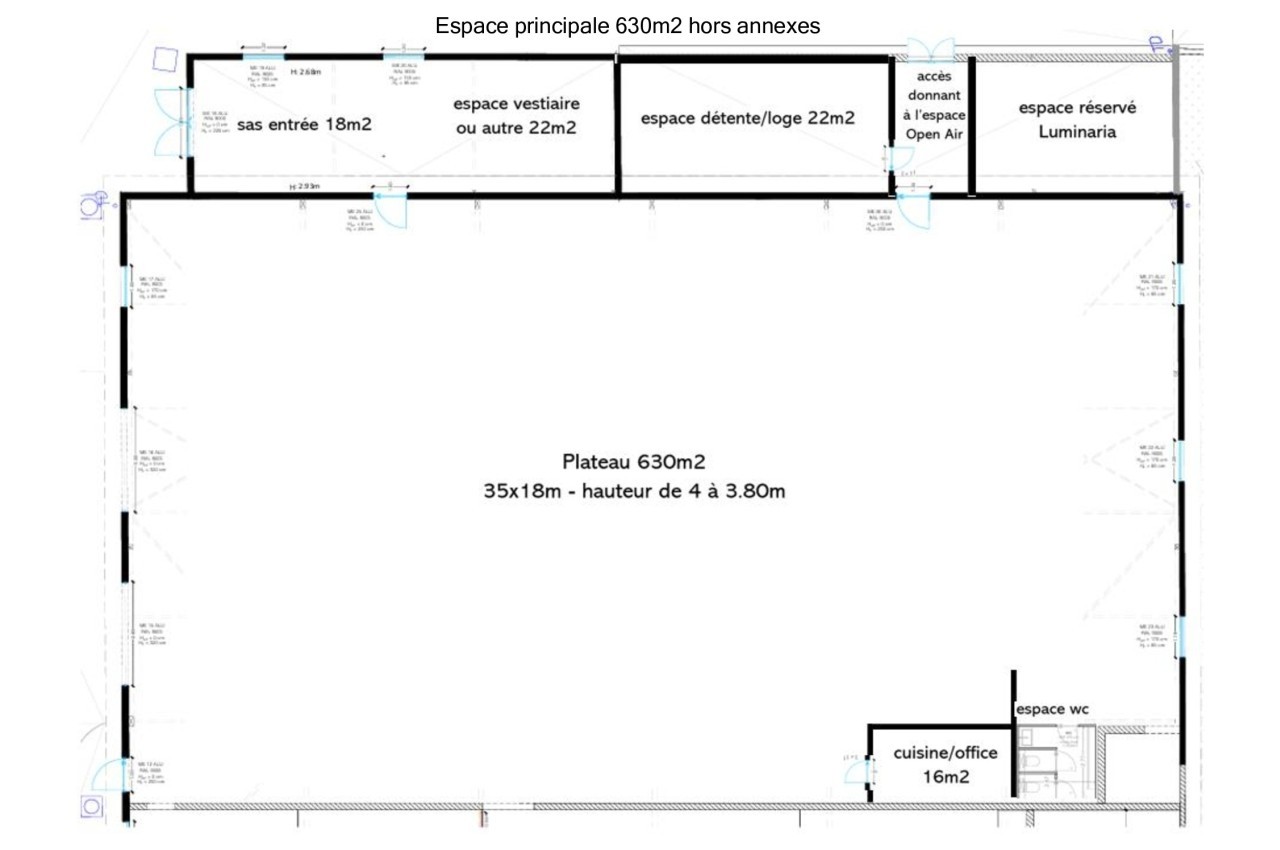 Plan d’un espace principal de 630 m² avec annexes, incluant vestiaire, cuisine, espace détente et accès divers.
