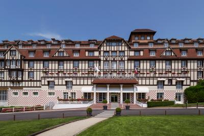Hôtel Barrière L'hôtel du Golf Deauville - photo 1