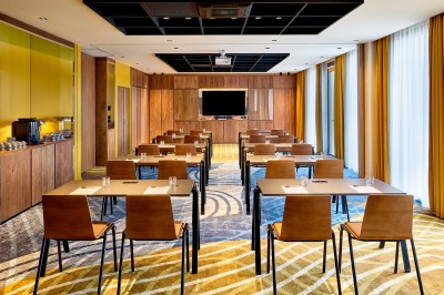 Courtyard By Marriott Lyon Eurexpo Stadium - photo 2